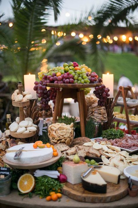 I love this cheese display!  This would work great for a smaller wedding/cocktail party. Backyard Brunch, Cheese Table, Decoration Buffet, Cheese Display, Wedding Cocktail Party, Reception Food, Charcuterie Inspiration, Party Food Platters, Charcuterie And Cheese Board