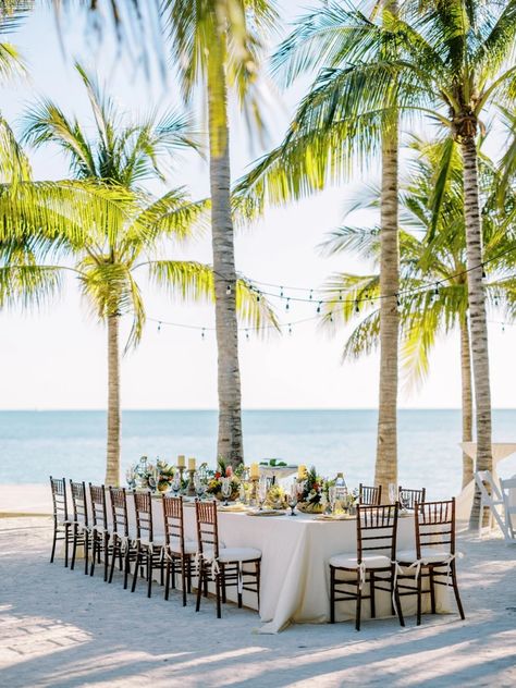 Florida Keys Wedding Decor, Bahamas Wedding Venues, Florida Wedding Venues Beach, Florida Keys Wedding Venues, Aruba Weddings, Bahamas Wedding, Florida Keys Wedding, Dream Beach Wedding, Beachy Wedding