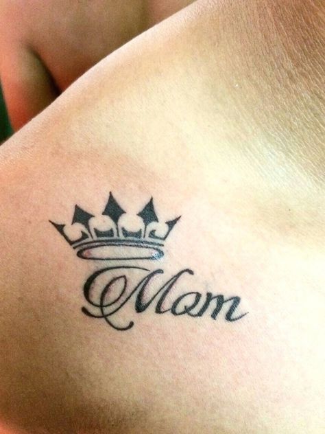 Mom Tattoo with Crown | Mom tattoos, Dedication tattoos ... #tattoosforwomen #tattoos #tinytattoos Name Tattoos On Neck, Dedication Tattoos, Tato Nama, Mom Heart Tattoo, Mum Tattoo, Name Tattoos For Moms, Tato Dada, Tato Dengan Makna, Small Chest Tattoos