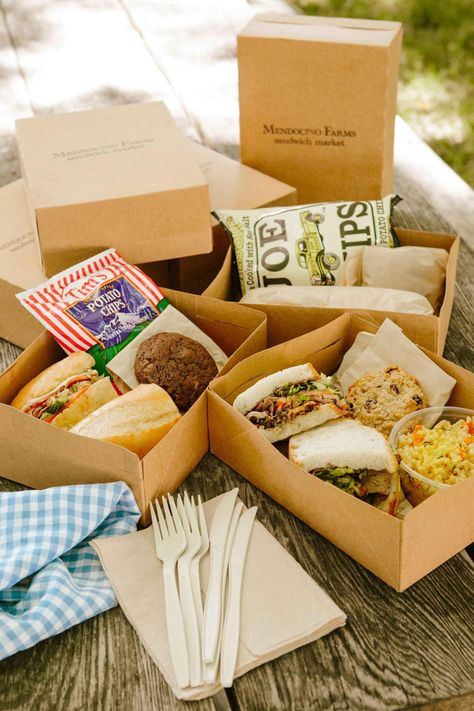 Party Box Lunches for Birthdays to Housewarming Parties Boxed Picnic Lunch, Box Dinner Ideas For Party, Boxed Lunches Catering, Lunchbox Party Ideas, Box Lunch Ideas For Party, Catering Box Lunch, Food Boxes For Parties, Box Lunch Ideas Catering Picnic Weddings, Box Lunches Catering