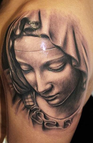 Mama Mary Tattoo, Mama Mary Tattoo Design, Mary Tattoo Design, Religous Tattoo, Christus Tattoo, Mother Mary Tattoos, Cruces Tattoo, Religion Tattoos, Jesus Tattoo Design