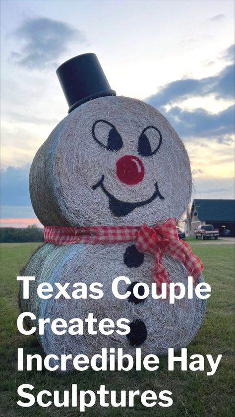 Christmas Decor With Hay Bales, Halloween Round Hay Bale Ideas, Hay Bale Halloween Decor, Hay Bale Decorating Ideas Christmas, Hay Bale Christmas Ideas, Hay Bale Christmas Decor, Round Hay Bale Decorating Ideas Fall, Round Bale Decorating Ideas, Christmas Hay Bale Ideas