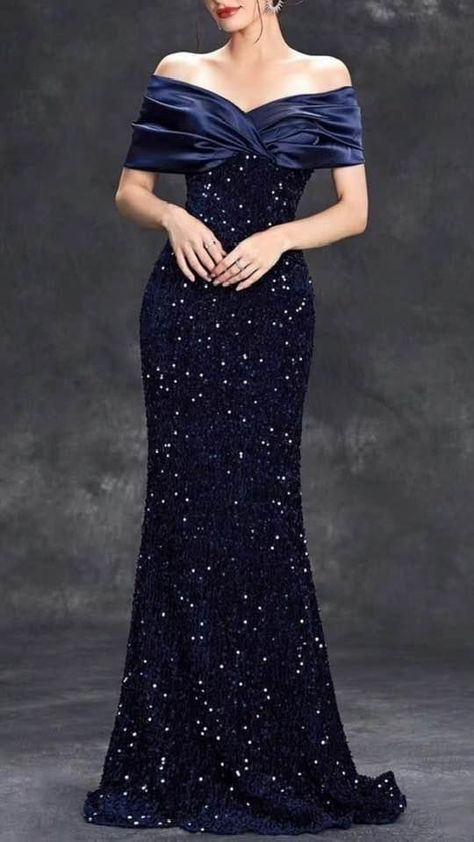 Long Dress Korean, Simple Evening Dress, Backless Evening Gowns, Velvet Evening Dress, Split Long Dress, Gowns Dresses Elegant, Fancy Dresses Long, Sequin Prom Dress, Velvet Gown