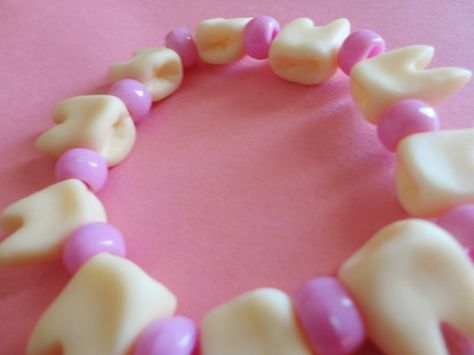 Kawaii Kandi Bracelets, Harajuku Bracelet, Clown Bracelet, Teeth Bracelet, Kawaii Kandi, Japanese Bracelet, Pink Harajuku, Harajuku Accessories, Kandi Inspo