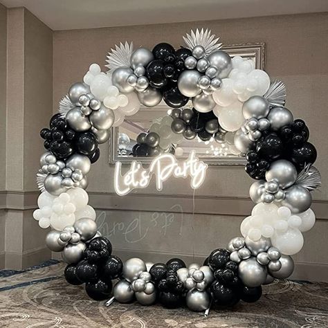 Balloon Decoration For 25th Anniversary, Black Silver White Party Decor, Black And White Anniversary Party, Black And White Balloon Decorations, Black White And Silver Party Decorations, Black And White Balloons, Boys Birthday Party Decorations, Black And Gold Balloons, Party Setup