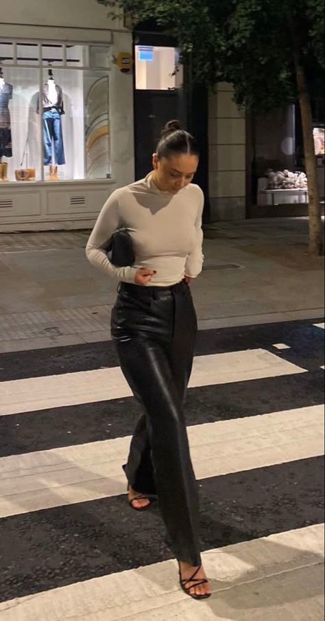 All Grey Work Outfit, Trousers Dinner Outfit, House Lounge Outfits, Nyc Style Outfits Cold Weather, Fashion For Muscular Women, Leather Tops Outfit, Timeless Style Outfits, Cute Dinner Outfit Winter, Mob Wife Aesthetic 2024