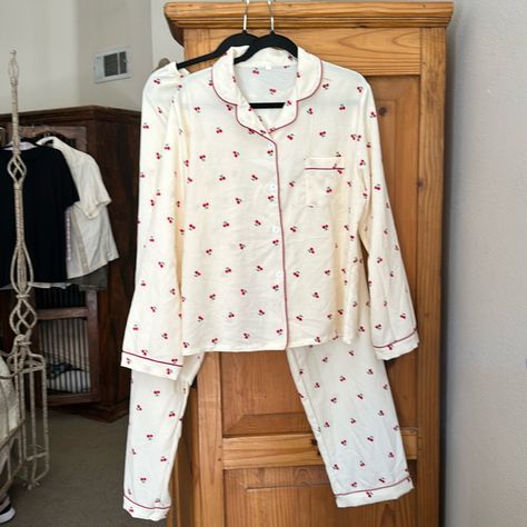 Very Light Weight Brand New Ivory In Color Red Cherries So Cute Fits More Like A Lg Vintage Cherry, Cute Fits, Red Color, Women's Intimates, Pajama Set, So Cute, Pajamas, Cherry, Brand New