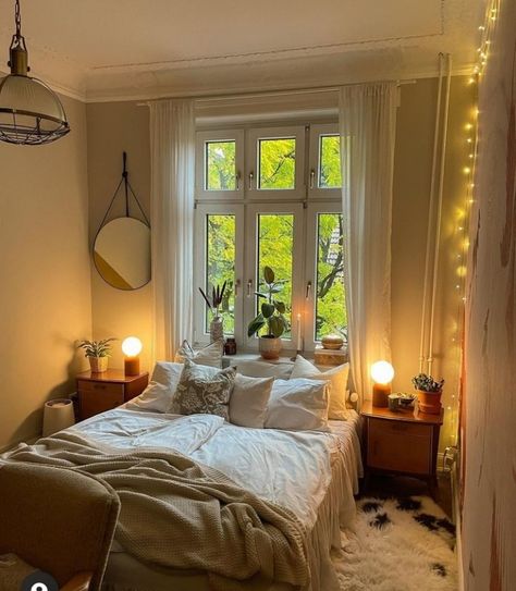 Modern Hippie, Dreamy Room, Dream Room Inspiration, Room Makeover Bedroom, Cozy Room, Room Inspiration Bedroom, Aesthetic Bedroom, Room Aesthetic, Bed Room