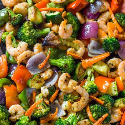 Food Mashups, Oven Roasted Shrimp, Queen Mermaid, Shrimp And Veggies, Shrimp Broccoli, Gimme Delicious, Clean Dinners, Meat Meals, Prawn Curry