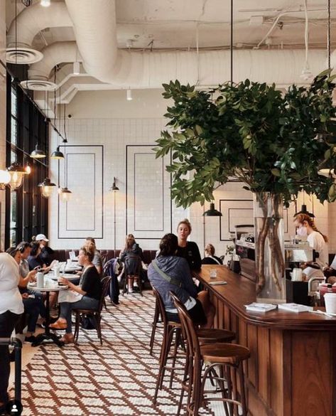 Tatte Bakery Parisian Cafe Interior, Parisian Coffee Shop, Tatte Bakery, Pottery Cafe, Vintage Bakery, Bakery Interior, Bakery Design Interior, Parisian Cafe, Coffee Shops Interior