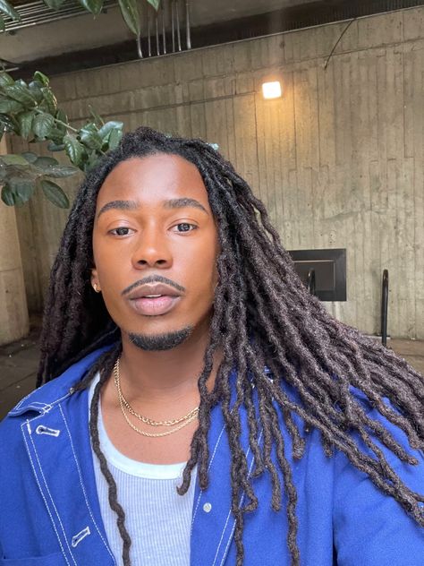 Male Faux Locs, Men With Locs, Mens Twists Hairstyles, Long Locs, Hot Haircuts, Dreadlock Hairstyles For Men, Afro Style, Black Men Hairstyles, Men Hairstyles