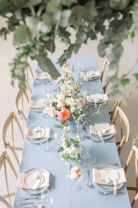 The White Barn - Pastel Wedding Inspiration - Rock My Wedding Cottage Wedding Table Setting, Pink And Blue Wedding Flowers, Pastel Floral Arrangements, Blue Table Cloth, Pink Table Settings, Pale Blue Wedding, Blue Table Settings, Wedding Table Setup, Wedding Tableware