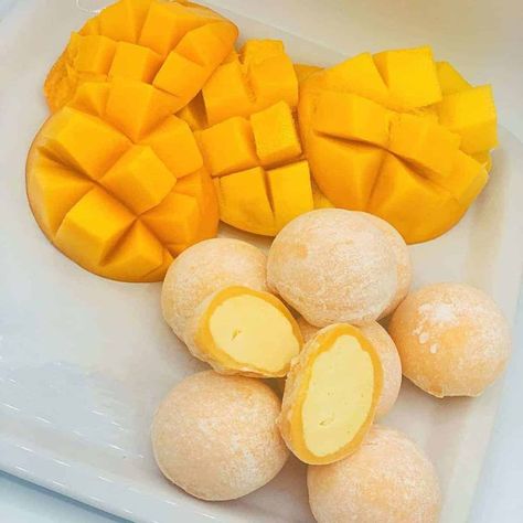 Mango Mochi Recipe (Fruit, Cream or Ice Cream Filling) Mango Mochi Recipe, Mochi Recipe Microwave, Mango Mochi, 3 Ingredient Ice Cream, Iced Cream, Frosting Buttercream, Alcohol Food, Mochi Recipe, Mochi Cake