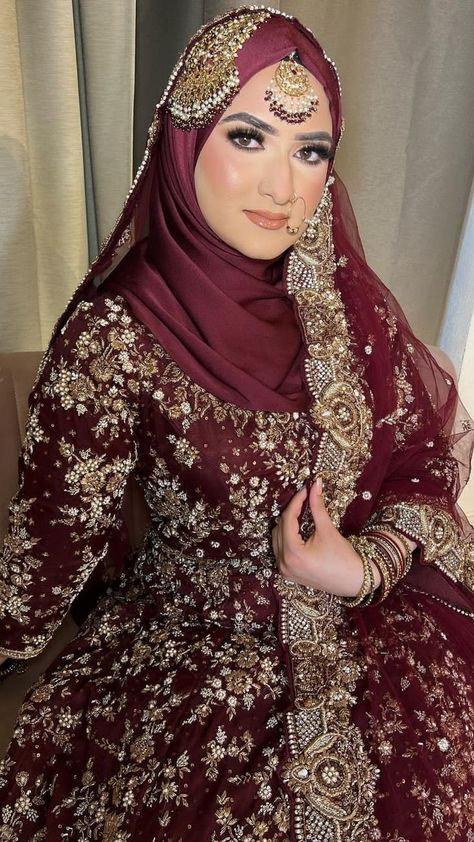 Bridal Hijab Styles Tutorials, Hijabi Bride Pakistani, Hijabi Bride, Bridal Hijab Styles, Hijab Ideas, Eid Images, Hijabi Brides, Desi Fits, Red Bridal Dress