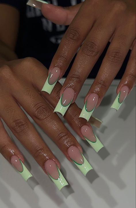 Jade Square Nails, St Patricks Day Nails French Tips Green, Green Acrylic French Tips, French Tip Mint Green, Cute Green French Tip Nails, Green Outline Nails, Green Basic Nails, Green And Black Nails Ideas, Green Nail French Tip