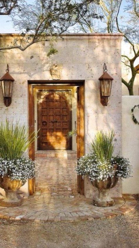 Spain House Spanish Style, Modern Adobe House Exterior, Luxury Hacienda, Adobe House Exterior, Modern Adobe House, Mexican Style Home, Modern Hacienda, Spain House, Hacienda Style Homes