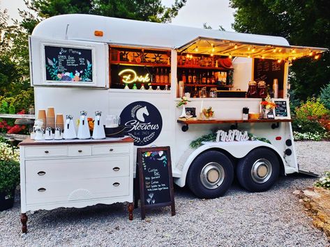 Mobile Cafe Food Truck, Horse Trailer Catering, Horsetrailer Bar Interior, Horse Trailer Bar Cart, Mobile Liquor Truck, Horse Trailer Dessert Bar, Vintage Horse Trailer Bar, Cafe On Wheels, Horse Trailer Ice Cream Truck