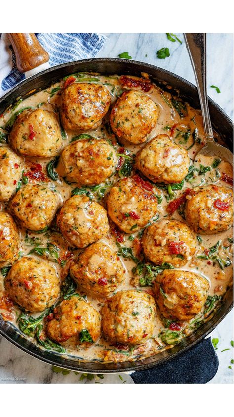 Creamy Spinach Turkey Meatballs Recipe - #turkey #chicken #meatballs #recipe #eatwell101 - These turkey meatballs are Gluten-free, low-carb, and veto-friendly - Perfect for a crowd-pleasing weeknight dinner. - #recipe by #eatwell101® Paleo Ground Turkey Recipes For Dinner, Creamy Spinach Turkey Meatballs Recipe, Chicken Turkey Meatballs, Creamy Turkey Meatballs, Creamy Spinach Turkey Meatballs, Healthy Chicken Meatball Recipe, Chicken Spinach Meatballs, Spinach Turkey Meatballs, Healthy Meatball Recipe