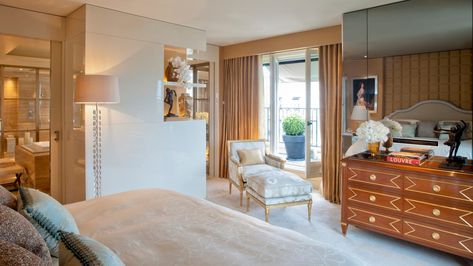 Paris Penthouse Suite | Four Seasons Hotel George V Paris Paris Penthouse, Penthouse Bedroom, George V Paris, Suite Bedroom, Penthouse Suite, Paris Luxury, Room Upgrade, Bathroom Suite, The Four Seasons