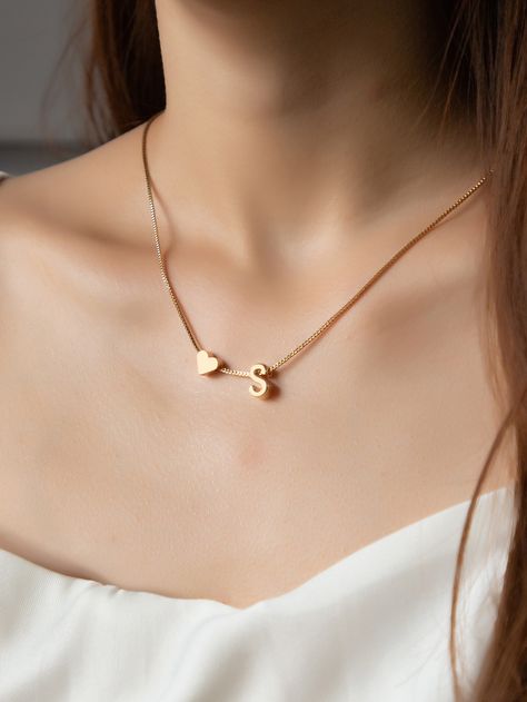 Gold    Zinc Alloy      Jewelry Gold Initial Pendant, Letter Decor, Pretty Jewelry Necklaces, Heart Shaped Pendant Necklace, Fancy Jewellery Designs, Gold Chain Design, Womens Chokers, Gold Pendant Jewelry, Letter Pendant Necklace