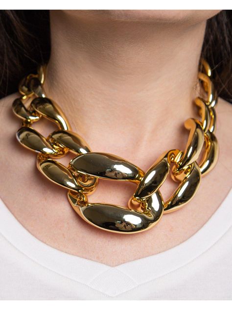 Gold plated chunky chain statement necklace make a statement with this gold plated chunky chain necklace. Perfect for Big Chain Necklace, Statement Jewelry Outfit, Big Gold Chains, Chunky Gold Necklace, Gold Statement Jewelry, Chunky Choker Necklace, Chunky Gold Necklaces, Statement Necklace Gold, Chunky Chain Necklace