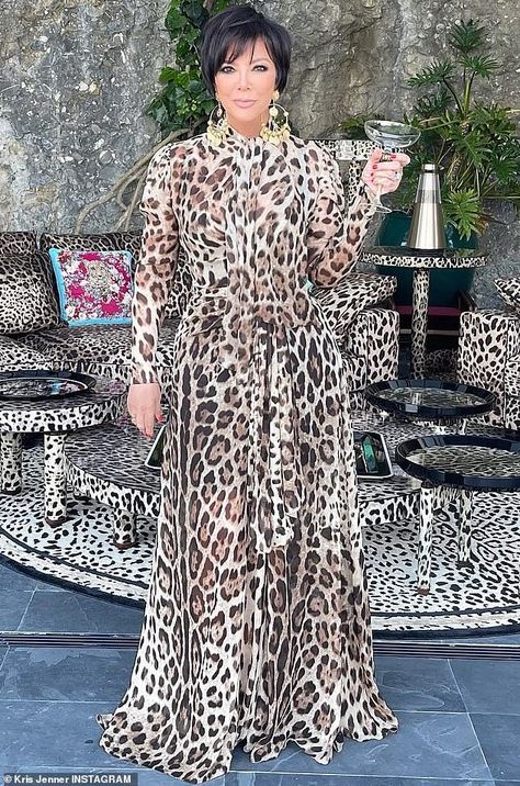 Kris Jenner was a youthful mother of the bride in a glamorous new Instagram album she posted from Italy on Friday - ahead of her daughter Kourtney Kardashian's rumored wedding in Portofino. Kim Kardashian Style Dress, Kris Jenner Style, Kardashian Wedding, Estilo Kardashian, Instagram Album, Famous Moms, Leopard Print Outfits, Chic Maxi Dresses, Travis Barker