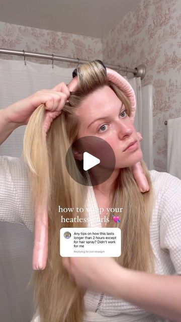 Meredith Welborn on Instagram: "how you wrap your hair is really the key to success here !! 💘 ive made some videos about this a long time ago but wanted to give y’all more detail on how ive perfected these heatless curl + tips on wrapping your hair around the silk curling rod 💘 #heatlesscurls #heatlesscurlstutorial #healthyhair #heatlesshairstyles" Heatless Curls Rod, Satin Curling Rod, Hair Rods How To Use, How To Use Flexi Rods On Straight Hair, How To Use Curling Rods, Curling Rods Tutorial, How To Use Heatless Curling Wrap, Hair Wrap Curls, Robe Curls