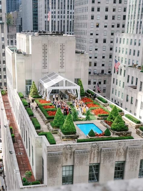 Rooftop Wedding Venue, Rooftop Venue, Manhattan Wedding, New York Architecture, Gorgeous Doors, Garden Venue, Rooftop Wedding, Luxury Wedding Venues, Rooftop Garden