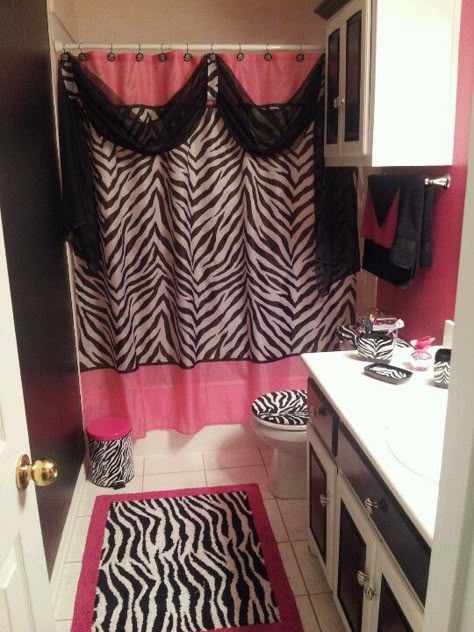 Zebra Bathroom Decor, Zebra Print Bathroom, Leopard Print Bathroom, Zebra Print Bedroom, Zebra Bathroom, Animal Print Bathroom, 2000s Room, Zebra Decor, Print Bathroom