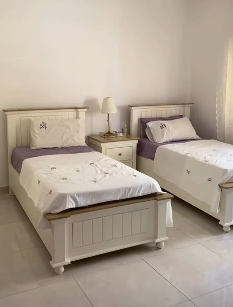 Simple Decor Ideas, Kids Bedroom Furniture Design, Bad Room Design, Teen Bedroom Sets, Teen Room Designs, Stylish Room Decor, Toddler Boy Room Decor, Decor Ideas For Living Room, Home Decor Cozy