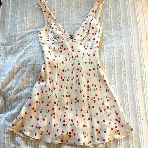 Cherry Slip Dress, Zara Cherry Dress, Cherry Print Outfit, Cherry Skirt Outfits, Cherry Girl Aesthetic Outfit, Cherry Dress Outfit, Cherry Outfit Ideas, Cherry Clothes, Coquette Mini Dress