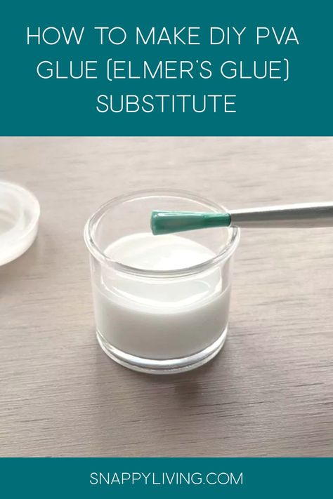 Diy White Glue Recipe, Homemade Glue Recipe, Diy Glue Stick, Diy Glue Crafts, How To Make Glue At Home, Pva Glue Crafts, School Glue Crafts, Home Made Glue, Homemade Glue