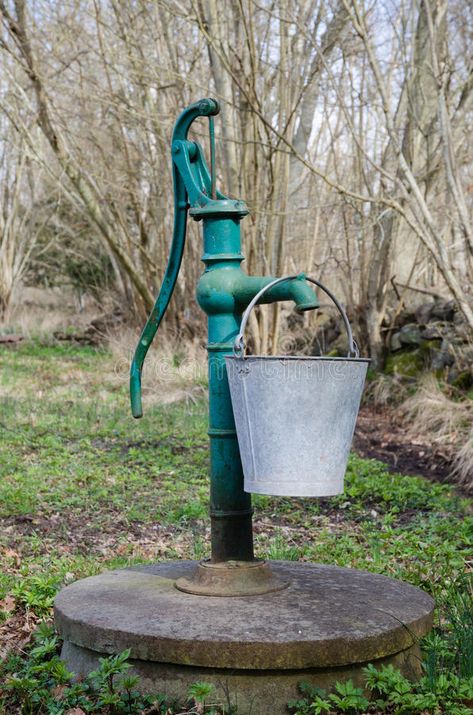 Old Hand Water Pump With A Bucket Stock Photo - Image of decorative, drink: 70008964 Old Water Pumps, Hand Water Pump, Backyard Creations, Old Bucket, Outdoor Ponds, Pump It Up, Well Pump, Moon Pictures, Water Features In The Garden