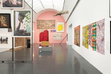 Duro Olowu, San Myshuno, Art Galleries Design, Chicago Museums, Art Gallery Interior, Chicago Artists, African Artists, Gallery Design, Museum Of Contemporary Art