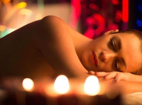 Massage Tantrique : 5 Techniques de Massage Tentrique pour le Pénis Massage Relaxant, Massage