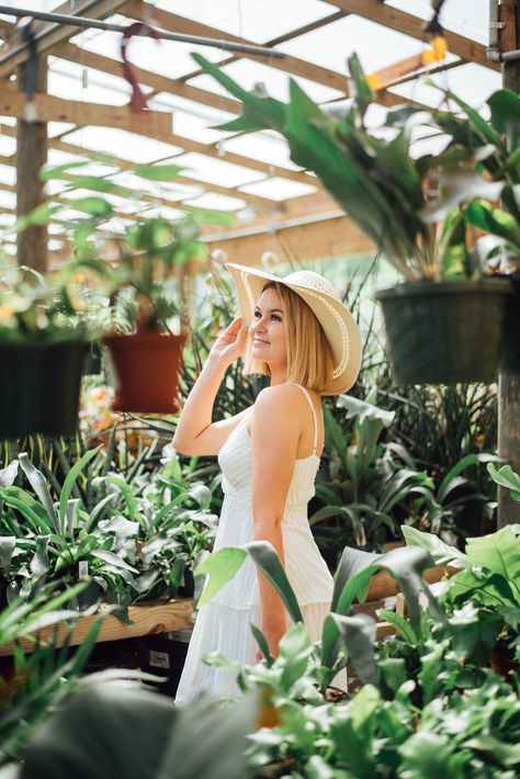 I had so much fun shooting with Southern Belle Photography at Maas Nursery! Flower Nursery Photoshoot, Garden Nursery Photoshoot, Greenhouse Headshots, Plant Nursery Photoshoot, Personal Headshots, Gardening Photoshoot, Greenhouse Portraits, Nursery Photoshoot, Greenhouse Photography