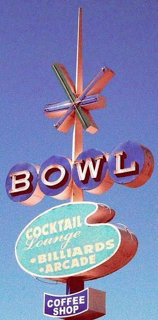 50s Neon Aesthetic, 50s Billboards, Googie Signs, Trophy Shop, Retro Americana, Retro Motel Sign, Coffee Shop Signs, Logo Neon, Retro Signage