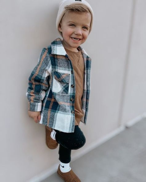 Kindergarten Boys Outfits, Toddler Ugg Boots Outfits, Toddler Picture Day Outfit Boy, Boys Uggs Outfit, Toddler Uggs Outfit, Toddler Boy Ugg Boots Outfit, Boy Uggs Outfit, Boys Ugg Boots Outfit, Winter Boy Outfits