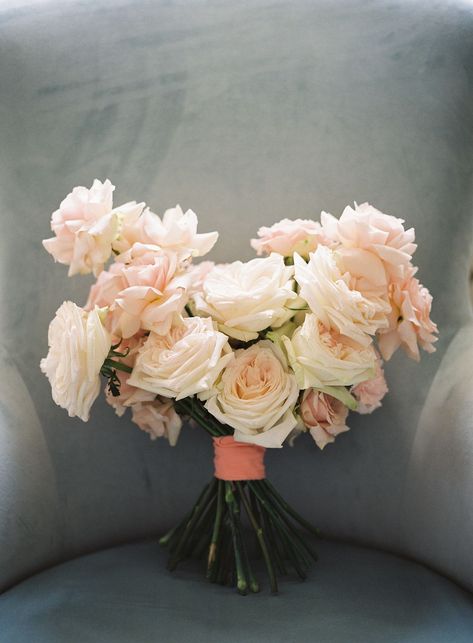 29 blush pink wedding bouquets for the fine art bride Italy Wedding Bouquet, Bridal Bouquet Styles Shape, Bouquet Styles Shape, Villa Passalacqua, Wedding Bouquet Styles, Blush Peony Bouquet, Blush Rose Bouquet, Bouquet Styles, Wedding Venues Italy