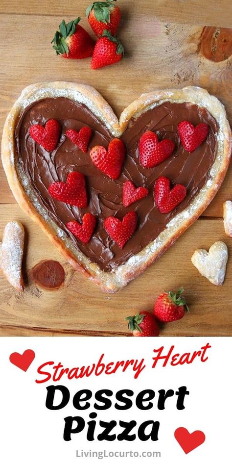 Fresh Strawberry Desserts, Ground Hogs, Valentine Food, Nutella Pizza, Heart Desserts, Easy Fruit Pizza, A Pizza My Heart, Sweet Pizza, Pizza My Heart