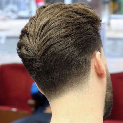 Mens Taper Fade Haircut, Taper Haircut Men, Ducktail Haircut, Tapered Fade, Classic Mens Hairstyles, Gents Hair Style, Classic Haircut, Tapered Hair, Taper Fade Haircut