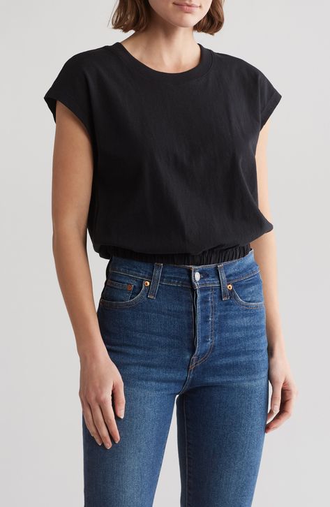 Made of soft cotton jersey, this muscle tee features a crewneck, barely there cap sleeves and an elastic hem to accent a drapey silhouette. Crewneck Cap sleeves Elastic waist 100% cotton Machine wash, tumble dry Imported Inverted Triangle, Muscle Tee, Muscle Tees, T Shirt Women, Shirt Women, Cap Sleeve, Cap Sleeves, Nordstrom Rack, Madewell