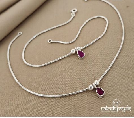 Payal Silver Design, Kolusu Designs Silver, Simple Payal Designs Silver, Anklets Indian Silver Simple, Pattilu Designs Silver, Silver Mangalsutra Designs, Antique Silver Anklet, Payal Designs Silver, Trendy Silver Jewelry