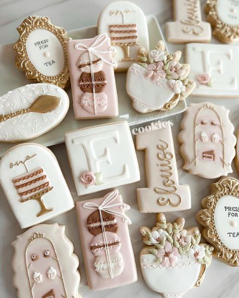 Golden Tea Party Birthday, First Partea, Tea For Two Birthday Party Cookies, Vintage Cookies Decorated, Tea Party Cookie Ideas, Tea Party Cookies Decorated Royal Icing, Tea Party Decorated Cookies, Tea For Two Cookies, Tea Party Baby Shower Cookies