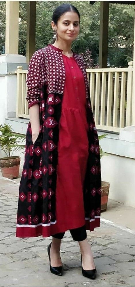 Jacket Kurta Woman, Long Over Coats On Kurtis, Jacket Style Suits For Women Indian, Jacket Style Kurti Long With Pant, Kurti With Jacket Indian, Long Jacket Outfit Indian, Over Coats On Kurtis, Long Frock With Jacket, Sambalpuri Kurta Designs