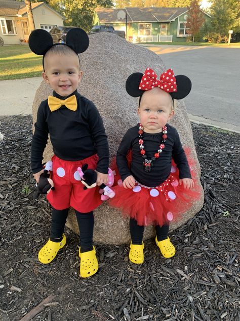 Diy Minnie And Mickey Costumes, Mickey And Minnie Mouse Halloween Costume, Kids Mickey Mouse Costume, Baby Girl Minnie Mouse Costume, Mickey And Mini Mouse Costume, Mickey Mouse Costume Baby, Infant Minnie Mouse Costume, Mickey Halloween Family Costume, Family Costume Mickey Mouse