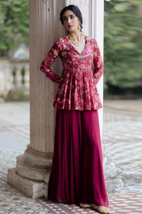 Shop for Paulmi and Harsh Purple Peplum Top And Pant Set for Women Online at Aza Fashions Peplum Kurti With Plazo, Peplum With Plazo, Peplum Top With Plazzo, Peplum Top Outfits Indian, Peplum Top And Palazzo, Paulmi And Harsh, Peplum Top Outfits, Reception Bride, Party Reception