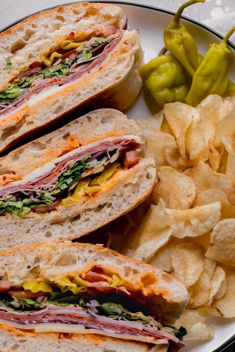 Ciabatta Sandwich, Hoagie Sandwiches, Best Sandwich Recipes, Italian Sandwich, Cold Sandwiches, Italian Deli, Italian Meats, Deli Sandwiches, Sub Sandwiches