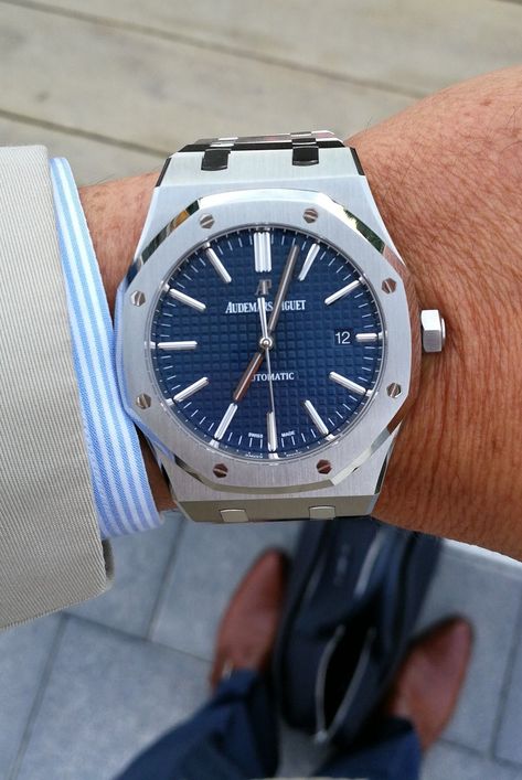 watchesfrominstagram #fratellowatches amazing Audemars Piguet Diver, Ap Watch, Ap Royal Oak, Stylish Watches Men, Audemars Piguet Watches, Fancy Watches, Premium Watches, Gents Watches, Hand Watch