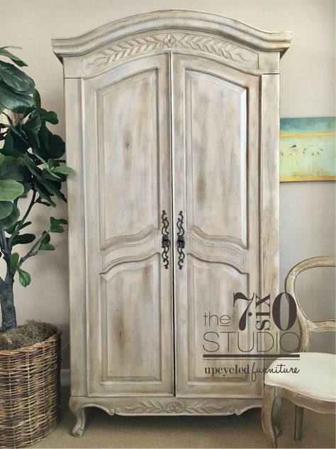 Repainting Armoire Ideas, Chalk Painted Armoire Ideas, Antique Armoire Makeover Paint, Off White Furniture Bedroom, Farmhouse Armoire Makeover, Wardrobe Cabinet Makeover, Refinished Armoire Ideas, Narnia Armoire, Amoire Ideas Furniture Makeover